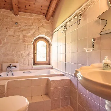 The Vivian - Luxury Stone * Agios Nikolaos (Zakynthos)